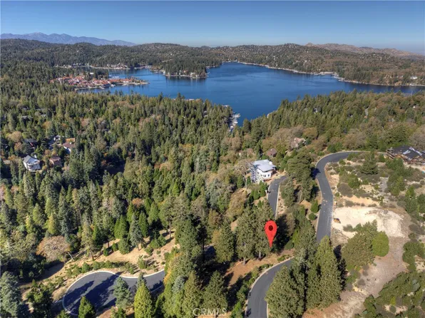 115 Mill Pond Rd, Lake Arrowhead, CA 92352