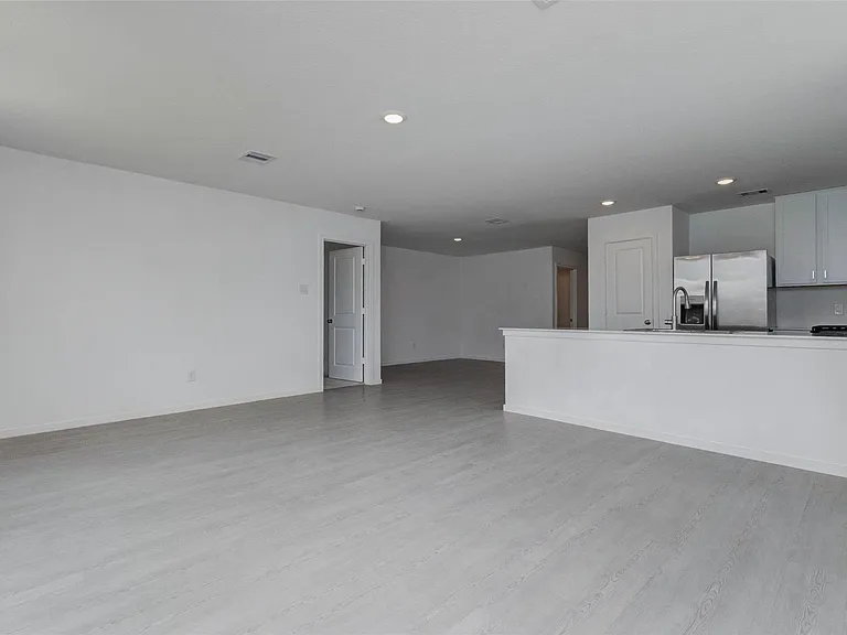 1631 Country View Dr — Photo 9