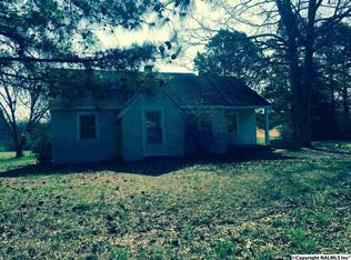 1565 New Center Rd, Hartselle, AL 35640