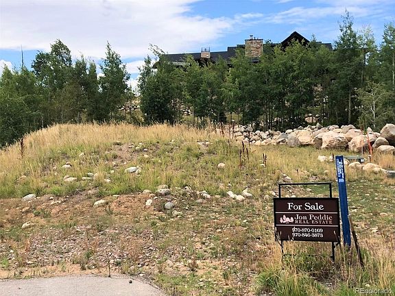 2nd image of 2055 Black Bear Ln