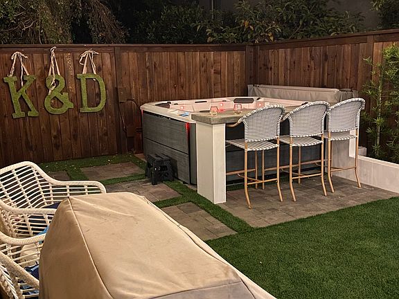 built-in bar to take your spa sessions to the next level