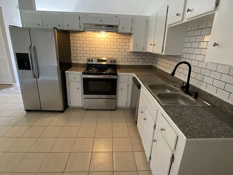 239 Pointe South Dr — Photo 15