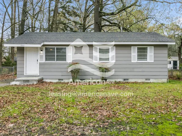 7801 Bradley Dr, Little Rock, AR 72209