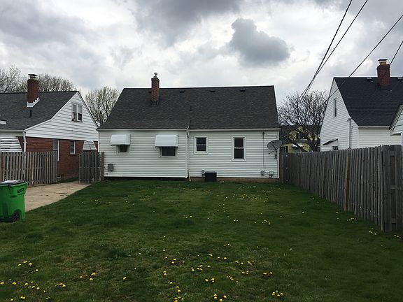 2nd image of 13716 Oakview Blvd