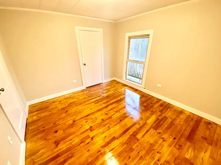 95 W Elm St #5 — Photo 27