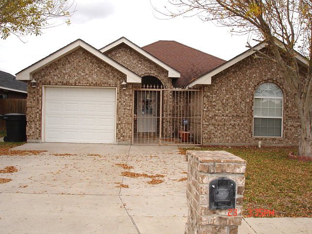 1st image of 3900 Flamingo Ave