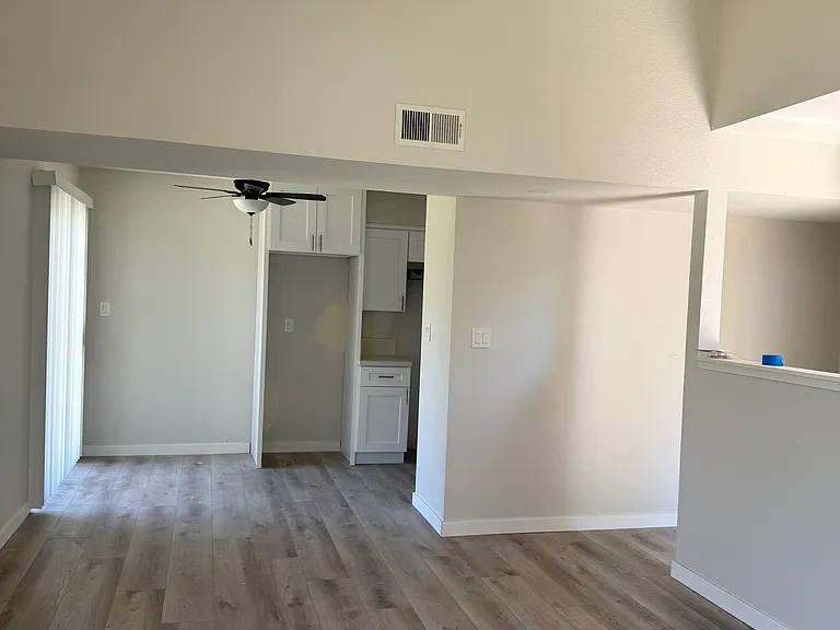 9905 El Camino Real #11 — Photo 4