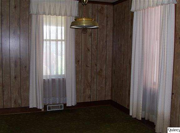 Home for Sale in Quincy, IL $49,900