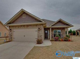 106 Otter Lagoon Dr SW, Madison, AL 35756