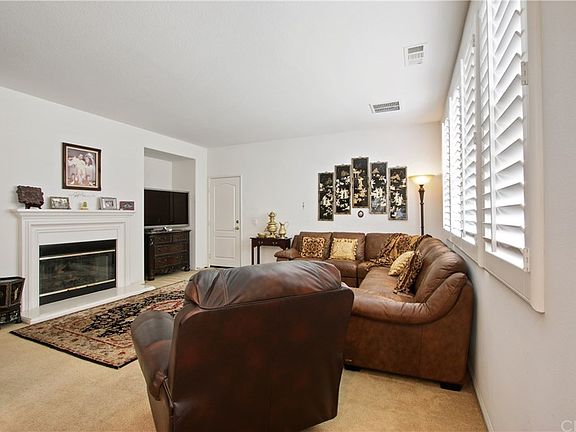 3rd image of 212 N Rock Creek Ln