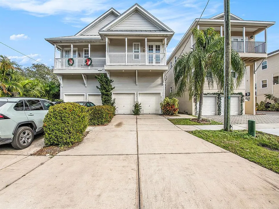 6810 S Kissimmee St