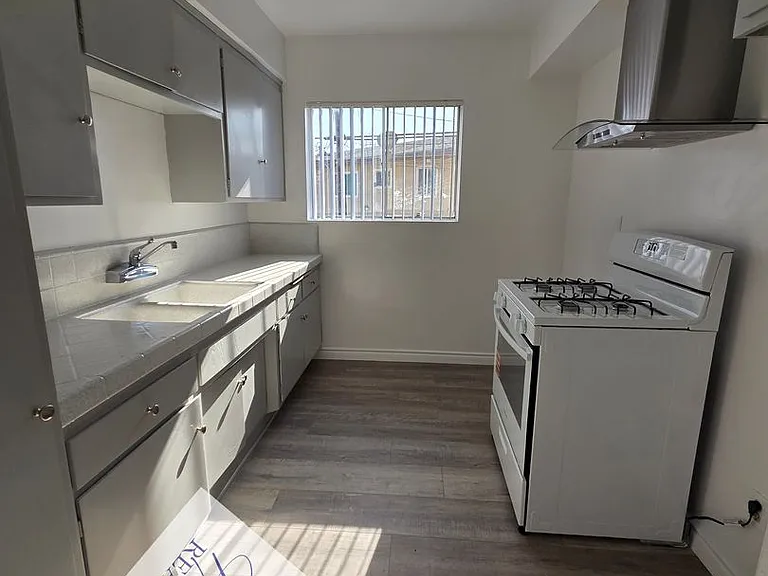 226 S Bandy Ave #7 — Photo 13