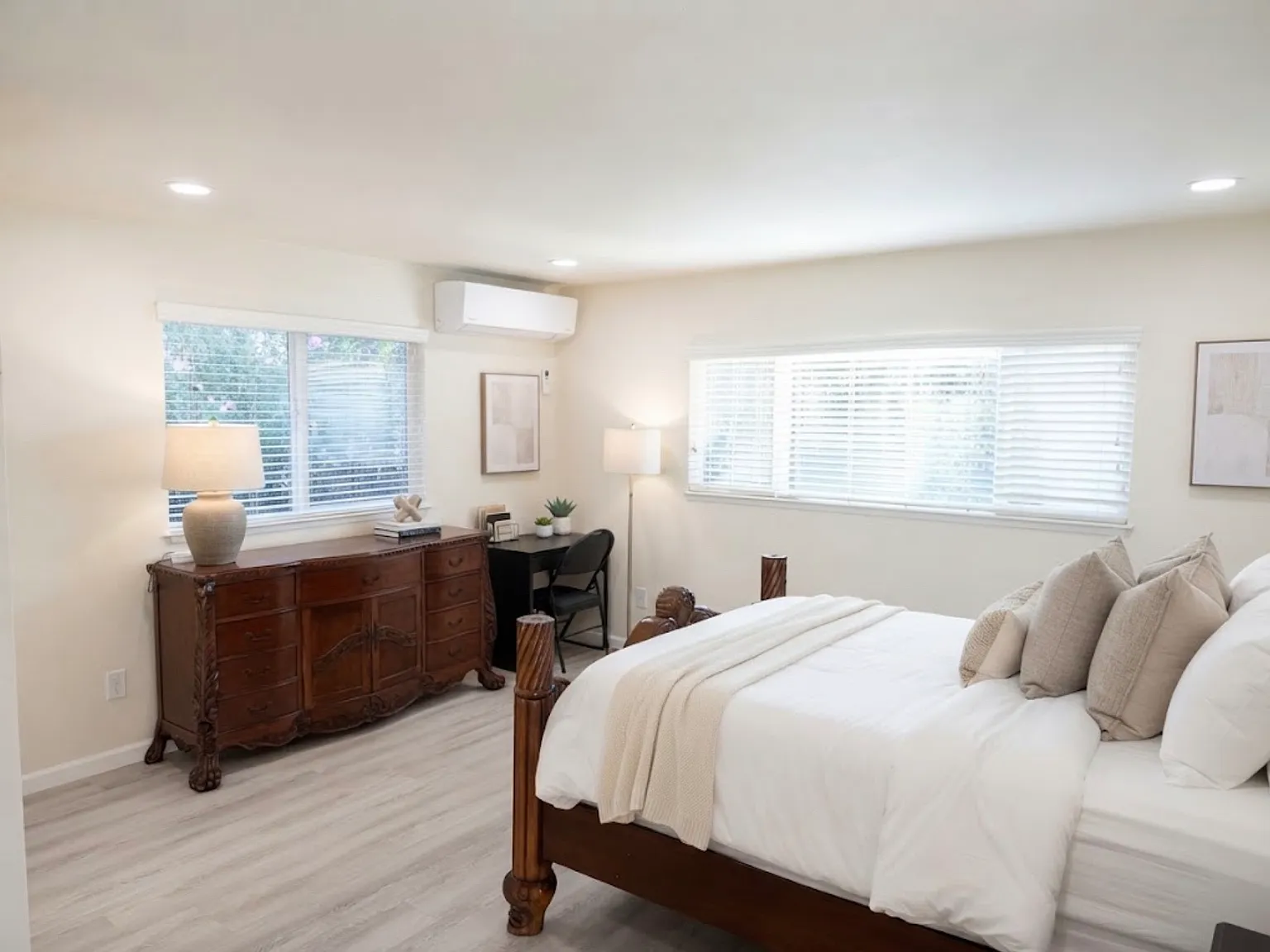3288 Cabrillo Dr — Photo 1