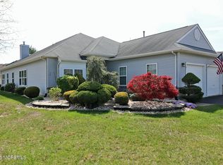 2 Tuscana Ct, Manchester, NJ 08759