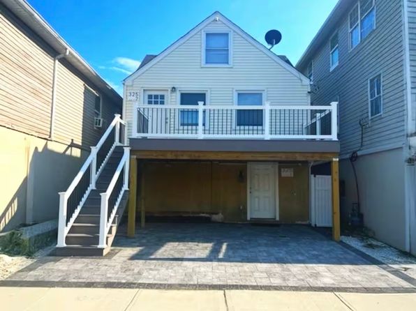 325 Sumner Ave #1