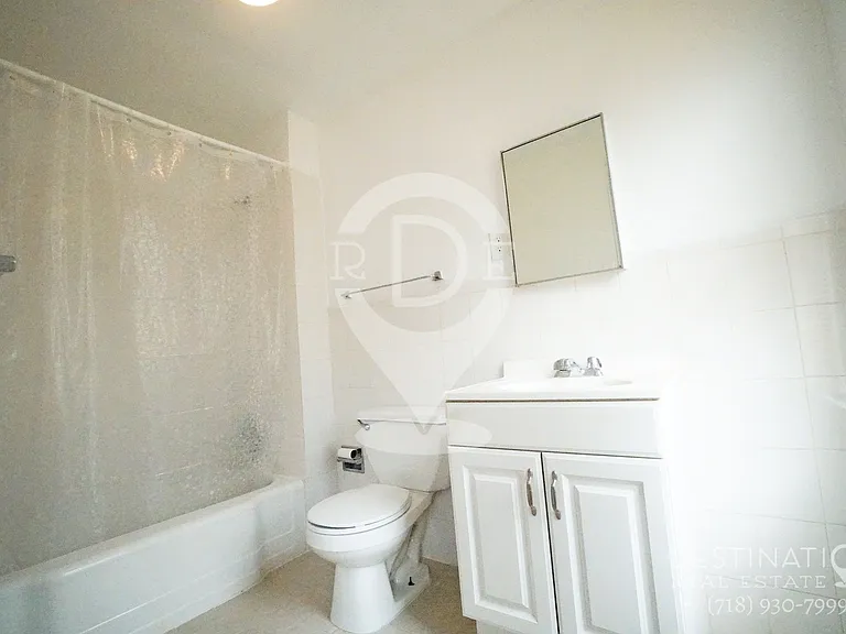 145 22nd St #3 — Photo 6
