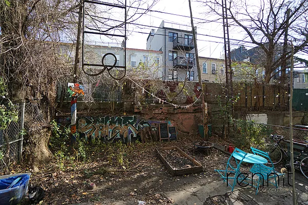 Rented by Rennit Inc. | media 36