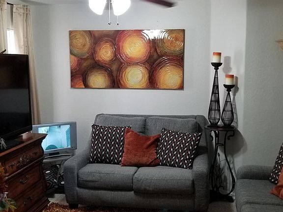 4th image of 15200 N El Frio Ct