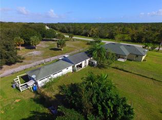 9200 Fleming Grant Rd, Micco, FL 32976