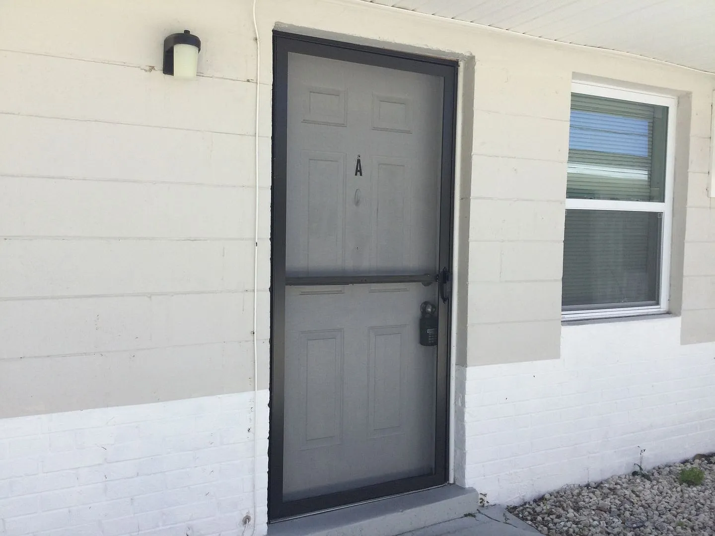 CIRC7 — Photo 2