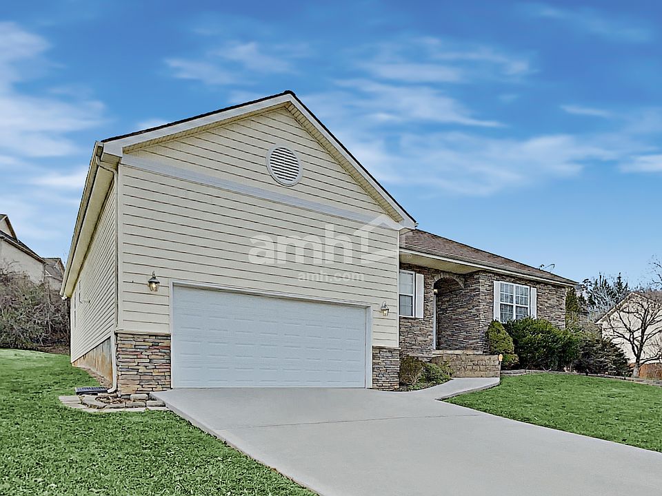 1st image of 6313 Stillglen Ln