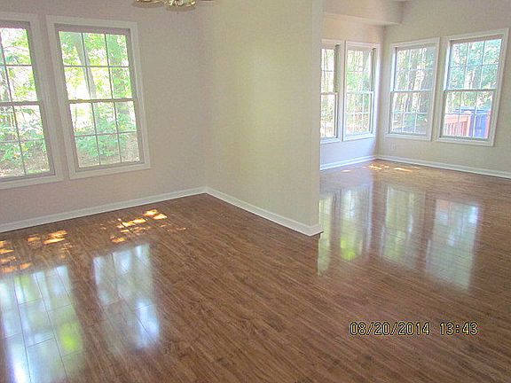 4th image of 101 Parchment Blvd