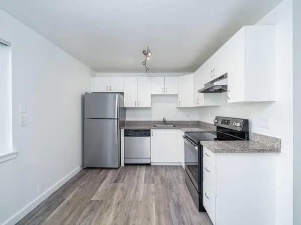 Tigard York, 7580 SW Hunziker Rd #50, Portland, OR 97223