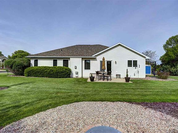3rd image of N7876 Ashbrooke Ct