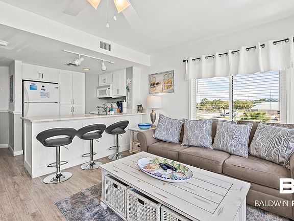 3rd image of 497 Plantation Rd APT 1247