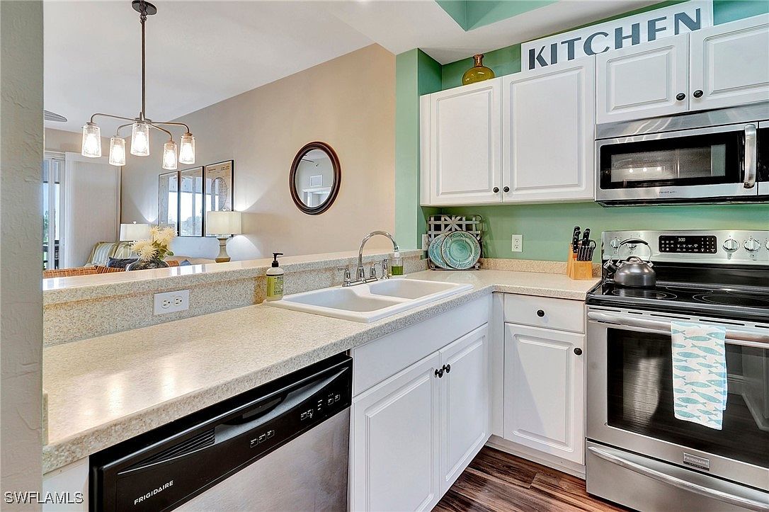 14531 Legends Blvd N APT 206