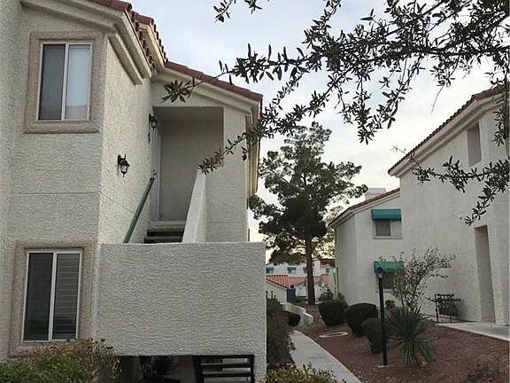 3rd image of 7901 Ryandale Cir Unit 204