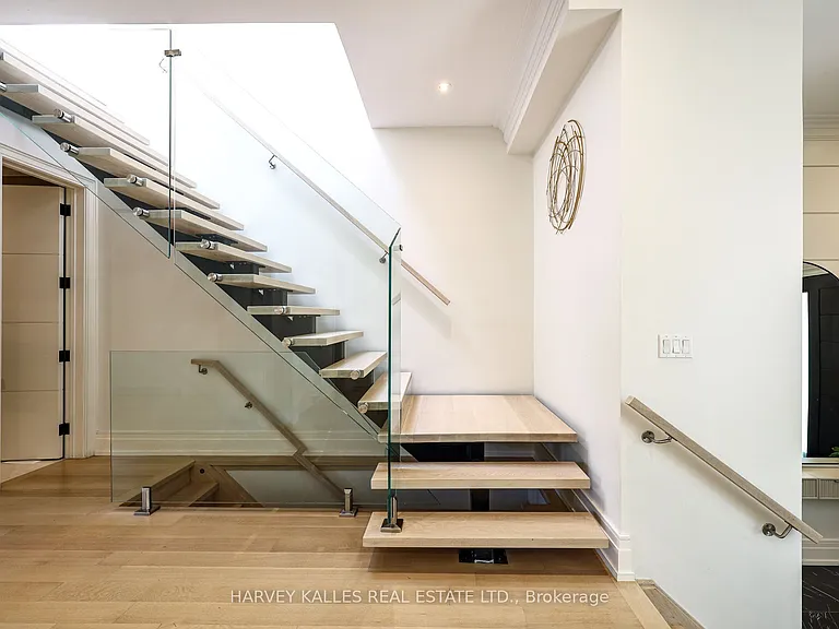 42 Carmichael Ave — Photo 20