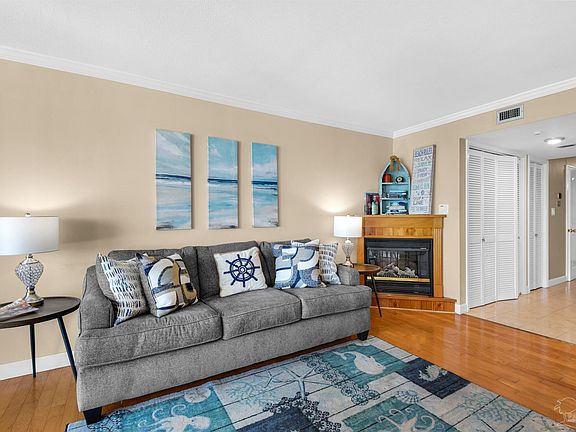 4th image of 900 Fort Pickens Rd APT 1053
