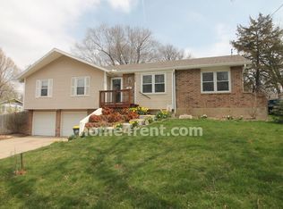 5205 Riggs St, Mission, KS 66202
