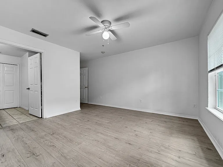 3353 Westchester Square Blvd #202 — Photo 14