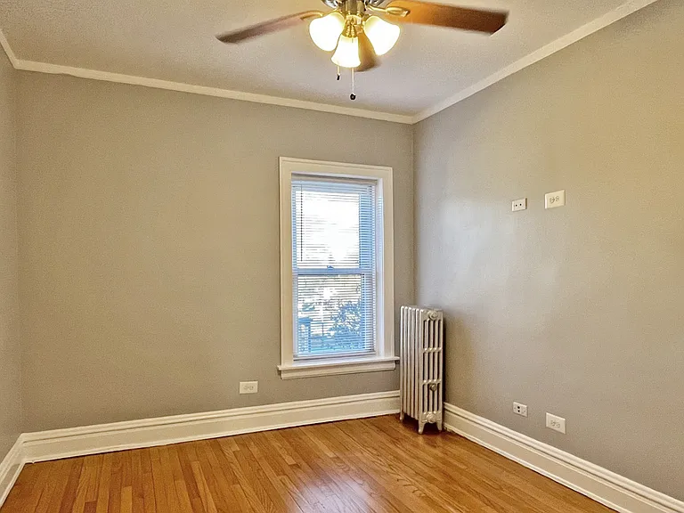 411-419 Thatcher Ave. — Photo 8
