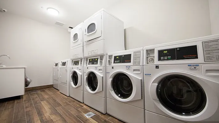 Rented by Nooklyn NYC LLC | media 2