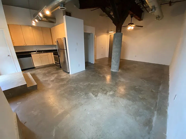 Ice House Lofts — Photo 18