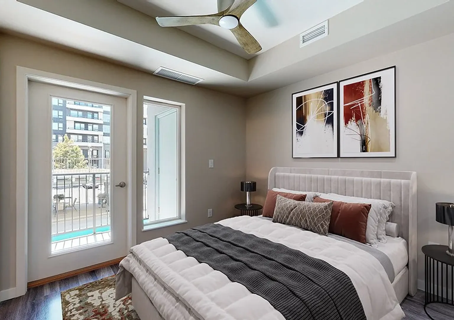The Irving Apartments — Photo 2