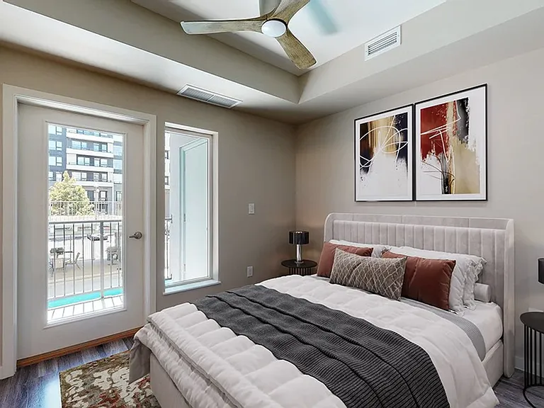 The Irving Apartments — Photo 5
