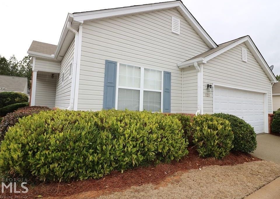 1st image of 629 Bedford Ct