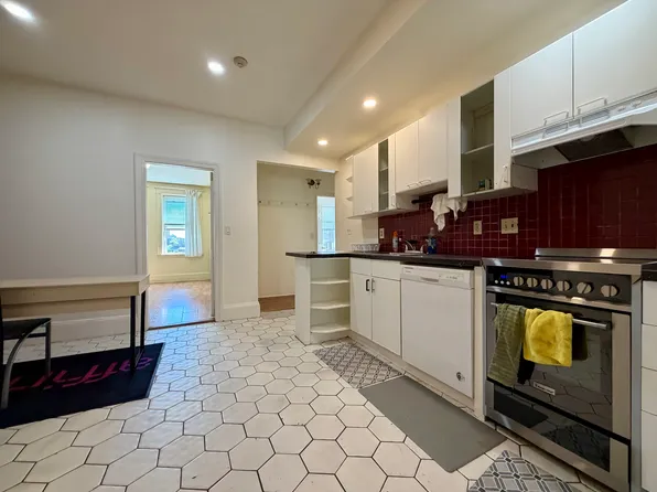 56 Park Vale Ave, Allston, MA
