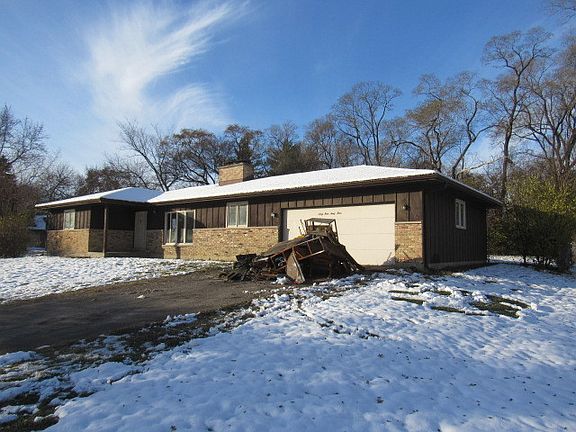 2nd image of 6464 S Richmond Ave