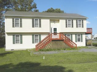 2 Belle View Dr, Berlin, MD 21811