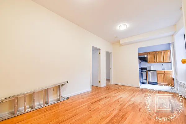 Rented by Nolita Group | media 11