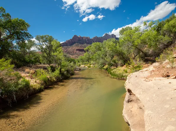 11 N Fork Dr, Springdale, UT 84767