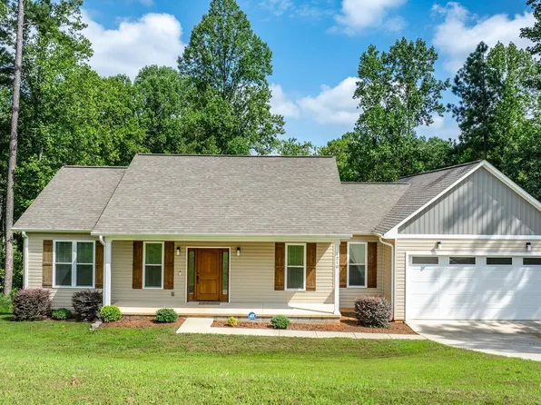 1210 Kensington Cir, Newton, NC 28658