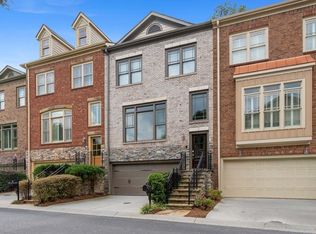 360 Mystic Ridge Ln, Sandy Springs, GA 30342