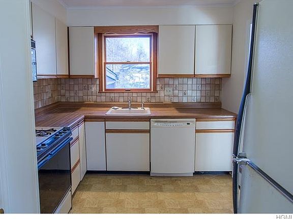 4th image of 7 Oak Pl