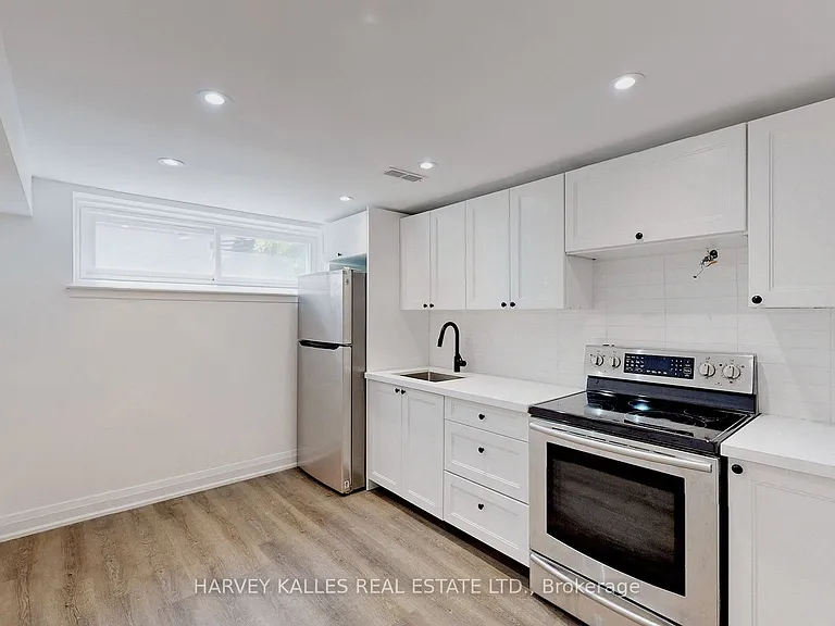 7 Pannahill Rd #BASEMENT — Photo 8